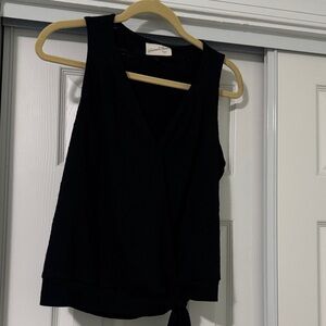 Universal Thread Black Sleeveless Wrap Top